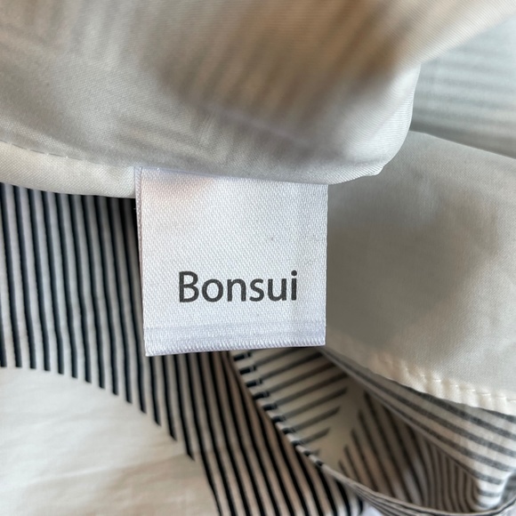 Bonsui Front Knot White & Black A-Line Sundress - Picture 11 of 13